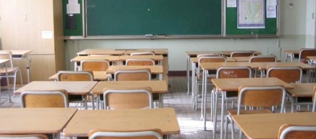 Scuola, il caso di Francesca malata di Aids Scuola, il caso di Francesca malata di Aids