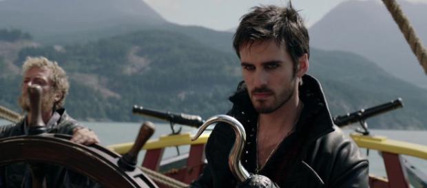 Capitan Hook: non solo in Once Upon a Time Capitan Hook: non solo in Once Upon a Time