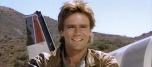 MacGyver, interpretado por Richard Dean Anderson MacGyver, interpretado por Richard Dean Anderson