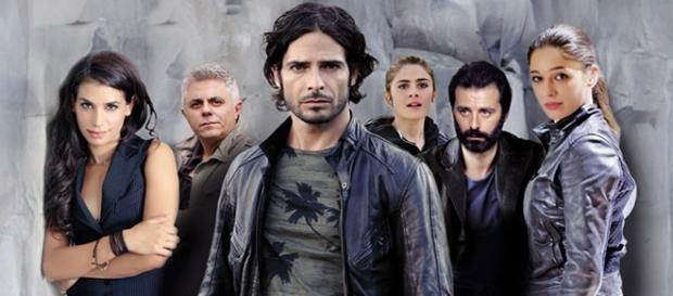 Squadra Antimafia 7: Marco Bocci lascia il set. Squadra Antimafia 7: Marco Bocci lascia il set.