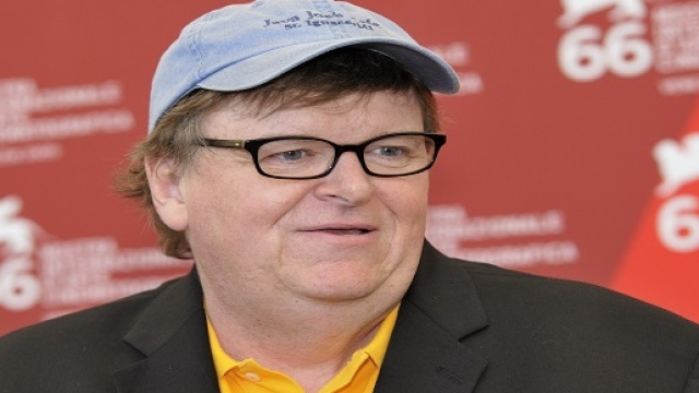 Il regista Michael Moore al Festival di Venezia