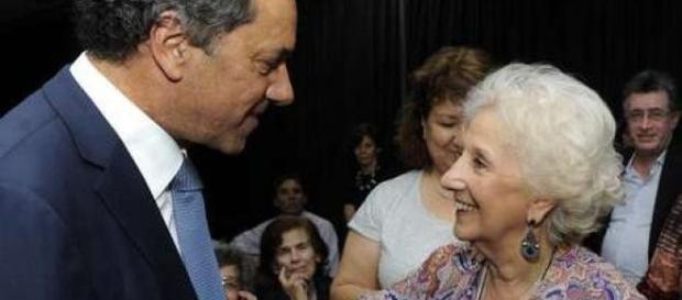 Estela de Carloto y Scioli, un solo corazón Estela de Carloto y Scioli, un solo corazón