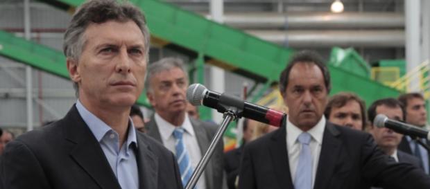 Macri y Scioli rumbo a la Presidencia de la Nación Macri y Scioli rumbo a la Presidencia de la Nación