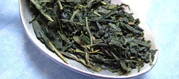 Propiedades y beneficios del consumo de té verde. Propiedades y beneficios del consumo de té verde.
