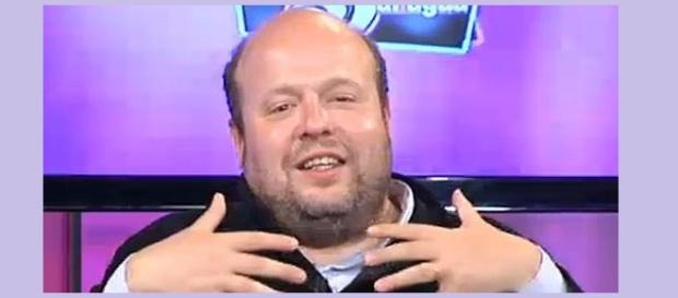 Sostres en una intervención de TV Sostres en una intervención de TV