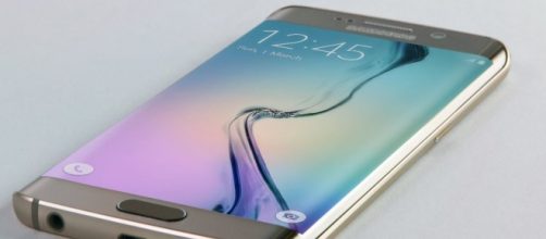 Novità per i prossimi modelli Samsung ed Apple