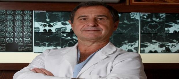 El Dr. Pedro Lylyk preside la AAAC y FENERI El Dr. Pedro Lylyk preside la AAAC y FENERI