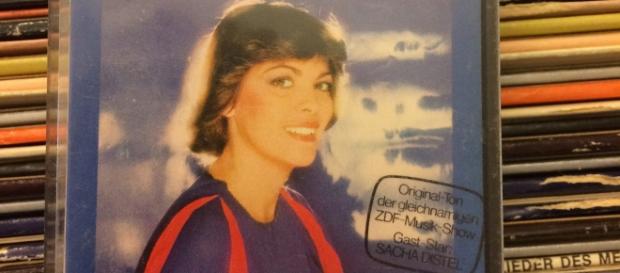 Mireille Mathieu - Schlagerlegende Mireille Mathieu - Schlagerlegende