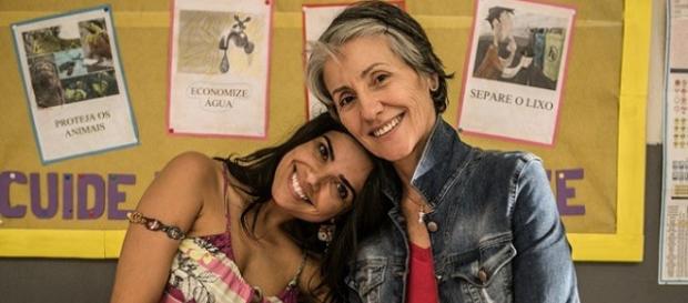 Djanira morre ao ser baleada na favela Djanira morre ao ser baleada na favela