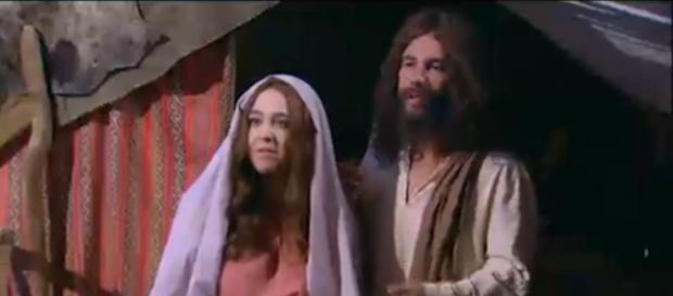 Zorra apela para sátira de Jesus, Maria e José Zorra apela para sátira de Jesus, Maria e José