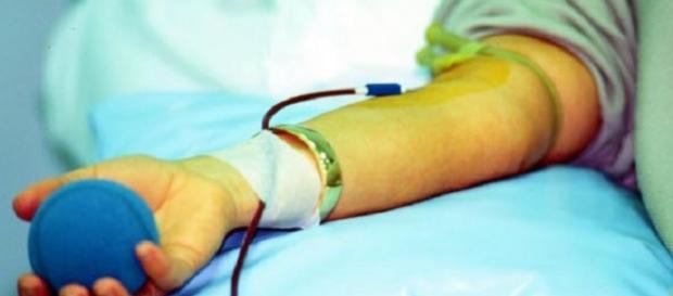 Calabria: donazione negata ad una spogliarellista. Calabria: donazione negata ad una spogliarellista.