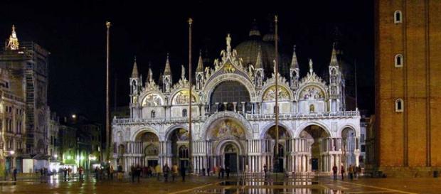 Degrado a Venezia, bisogni ovunque Degrado a Venezia, bisogni ovunque