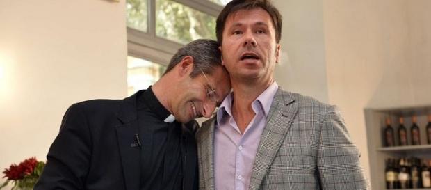 monsignore Krzysztof Charamsa e il suo compagno monsignore Krzysztof Charamsa e il suo compagno