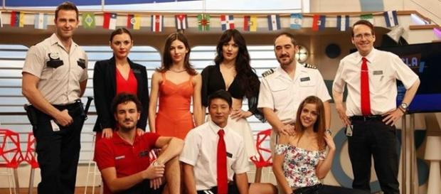 Parte del reparto de la serie 'Anclados' Parte del reparto de la serie 'Anclados'