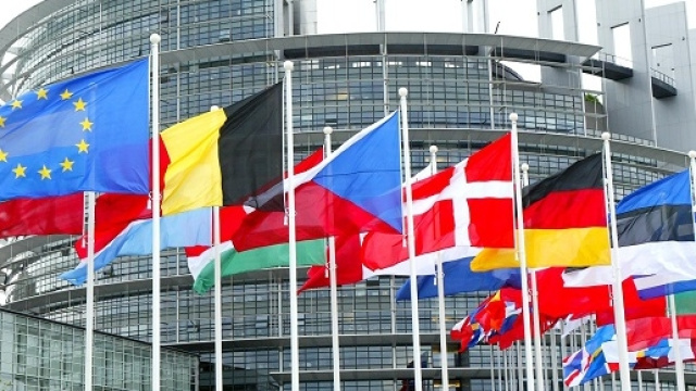 Offerte di lavoro all'estero: i bandi in scadenza