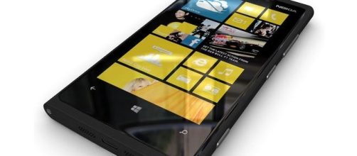Microsoft Nokia Lumia 550 con Windows 10