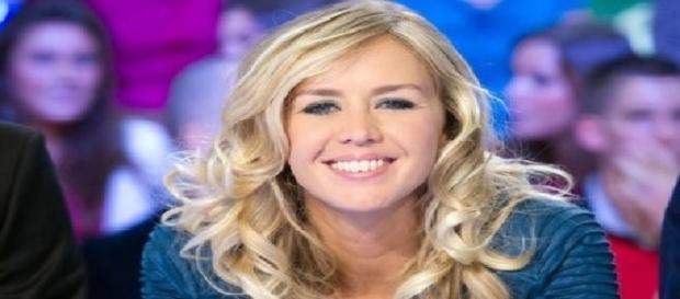 Enora tout sourire grâce au soutien de ses fans ! Enora tout sourire grâce au soutien de ses fans !