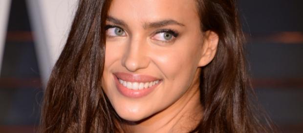 Irina é uma das mulheres mais bonitas do mundo. Irina é uma das mulheres mais bonitas do mundo.