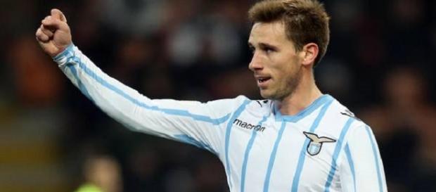 Lucas Biglia en un partido con la Lazio Lucas Biglia en un partido con la Lazio