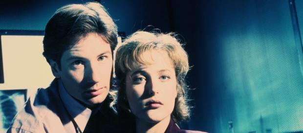 Mulder y Scully, protagonistas de Expediente X Mulder y Scully, protagonistas de Expediente X