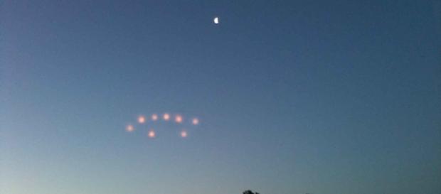 Ufo: ennesimo avvistamento nei cieli italiani Ufo: ennesimo avvistamento nei cieli italiani