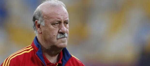 Vicente del Bosque muy pensativo Vicente del Bosque muy pensativo