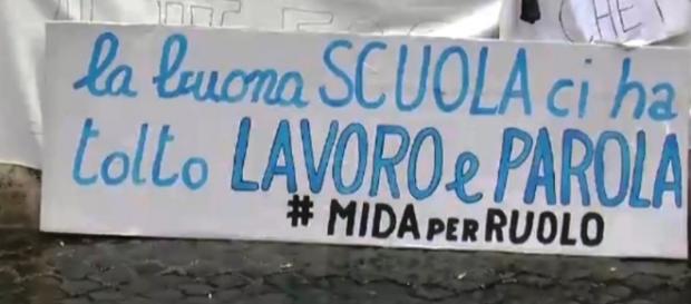 Amara sorpresa per 300 supplenti assunti a Torino. Amara sorpresa per 300 supplenti assunti a Torino.