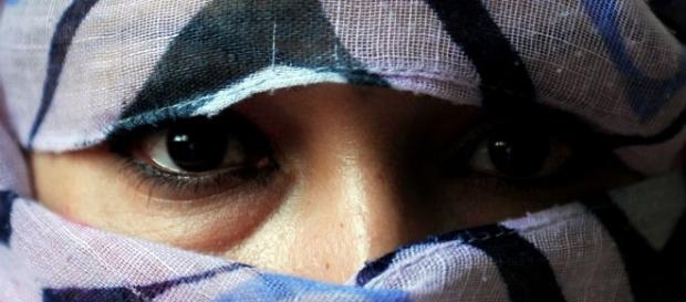 Mujer musulmana, una mirada a la islamofobia Mujer musulmana, una mirada a la islamofobia