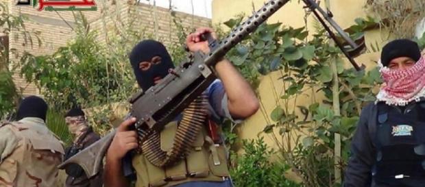 Buldozerul din Fallujah - cel mai temut jihadist Buldozerul din Fallujah - cel mai temut jihadist