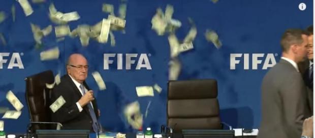 El presidente de la FIFA es acusado de corrupción El presidente de la FIFA es acusado de corrupción