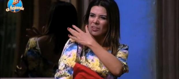 Rebeca sobre Mara adotar: 'tenho pena da criança' Rebeca sobre Mara adotar: 'tenho pena da criança'