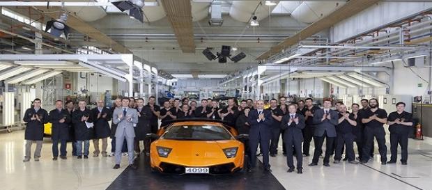 1000 posti di lavoro in Lamborghini e Magneti 1000 posti di lavoro in Lamborghini e Magneti