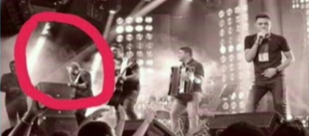 Fantasma do cantor Cristiano Araújo aparece! Será? Fantasma do cantor Cristiano Araújo aparece! Será?