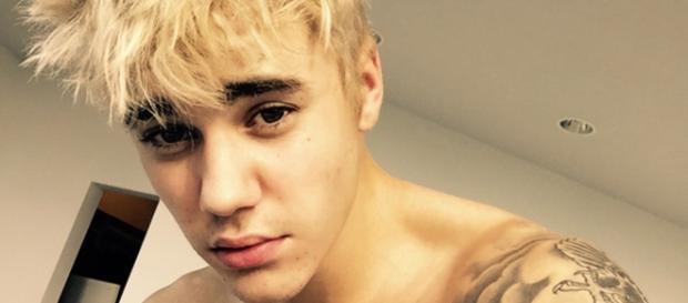 Justin Bieber foi fotografado coompletamente nu. Justin Bieber foi fotografado coompletamente nu.