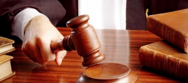 Precari scuola contro Miur: come finirà? Precari scuola contro Miur: come finirà?