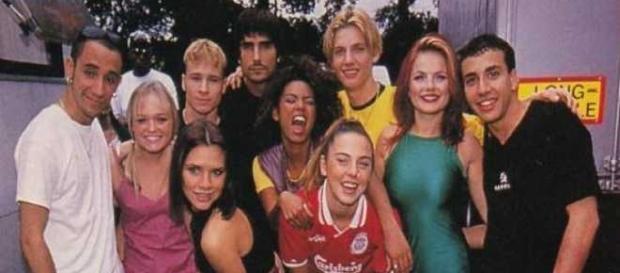 Spice Girls e Backstreet Boys insieme Spice Girls e Backstreet Boys insieme
