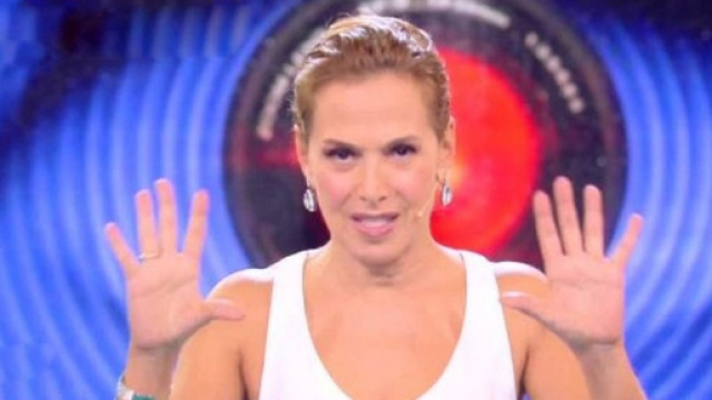 Barbara d'urso sostituir&agrave; la Marcuzzi al GF14?