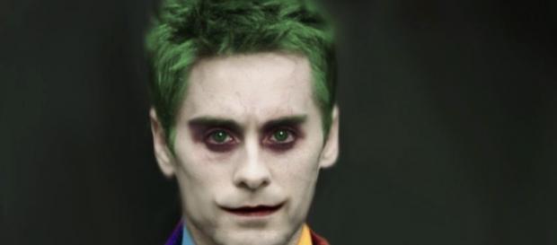 Jared Leto deu festa em sua nova mansão Jared Leto deu festa em sua nova mansão