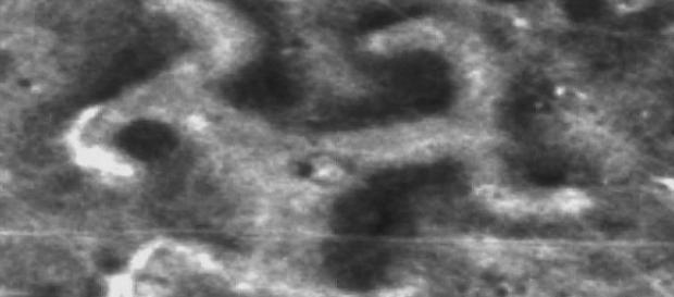 Zvastica vazuta de NASA din spatiu Zvastica vazuta de NASA din spatiu