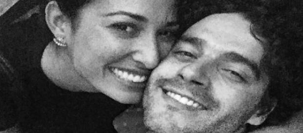 Casal de novela da Record assume namoro Casal de novela da Record assume namoro