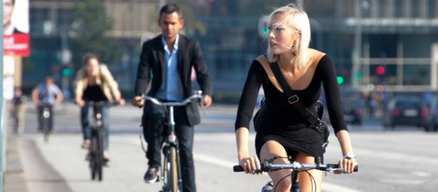 Francia pagará a los empleados por ir en bici Francia pagará a los empleados por ir en bici