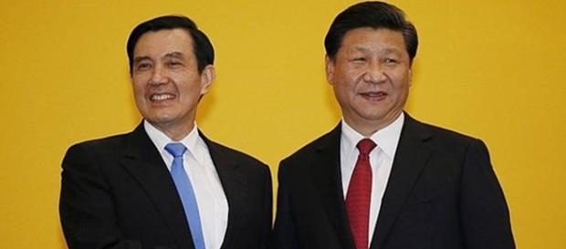 Ma Ying-jeou y Xi Jinping reunidos por primera vez Ma Ying-jeou y Xi Jinping reunidos por primera vez