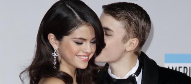 Selena Gomez pode ter um novo namorado. Selena Gomez pode ter um novo namorado.