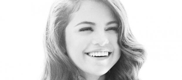 Selena Gomez unterstützt Justin Bieber Selena Gomez unterstützt Justin Bieber