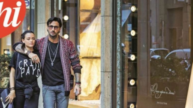 Fabrizio Corona e la fidanzata Silvia Provvedi.