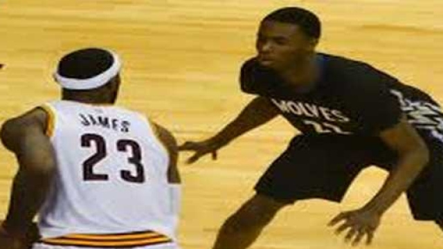 Ottima prestazione per Wiggins, che segna 33 punti