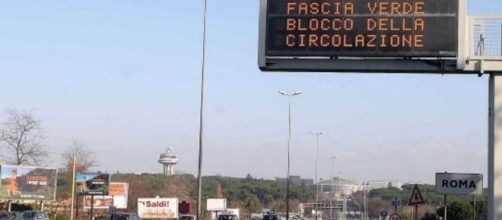 Orari blocco traffico a Roma domenica 15 novembre