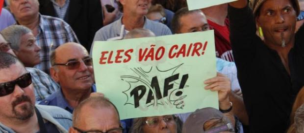 Manifestação da CGTP na AR apoia queda do Governo Manifestação da CGTP na AR apoia queda do Governo