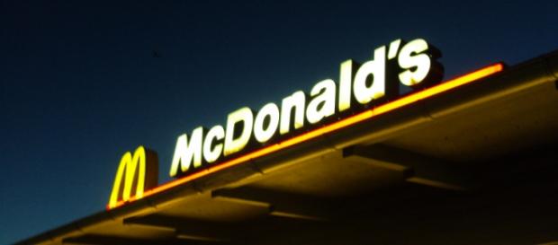 McDonald's lanza sus nuevos palitos de mozzarella McDonald's lanza sus nuevos palitos de mozzarella