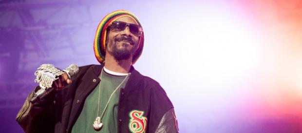 Snoop Dogg lança sua própria linha de maconha Snoop Dogg lança sua própria linha de maconha